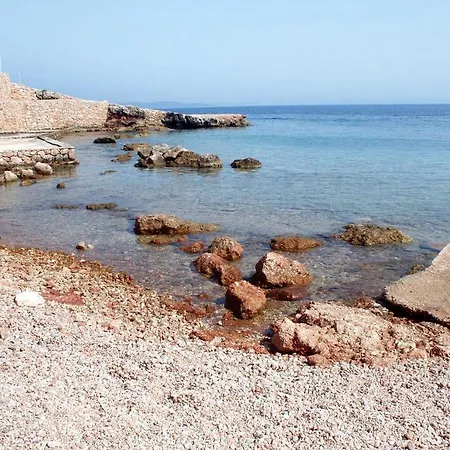 Sveta Nedilja 4610c Jelsa (Hvar)